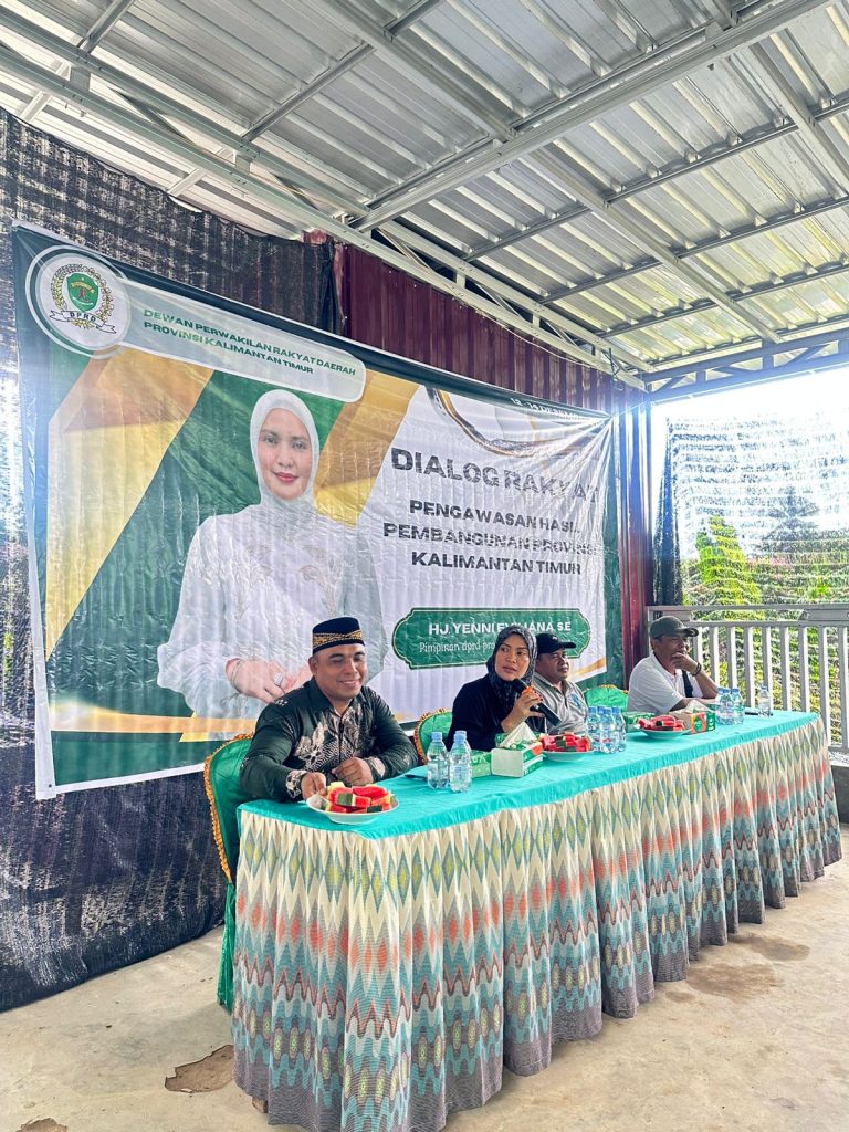 Wakil Ketua DPRD Kaltim Hj. Yenni Eviliana, SE